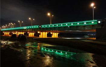 Устройство архитектурной подсветки искуственных сооружений